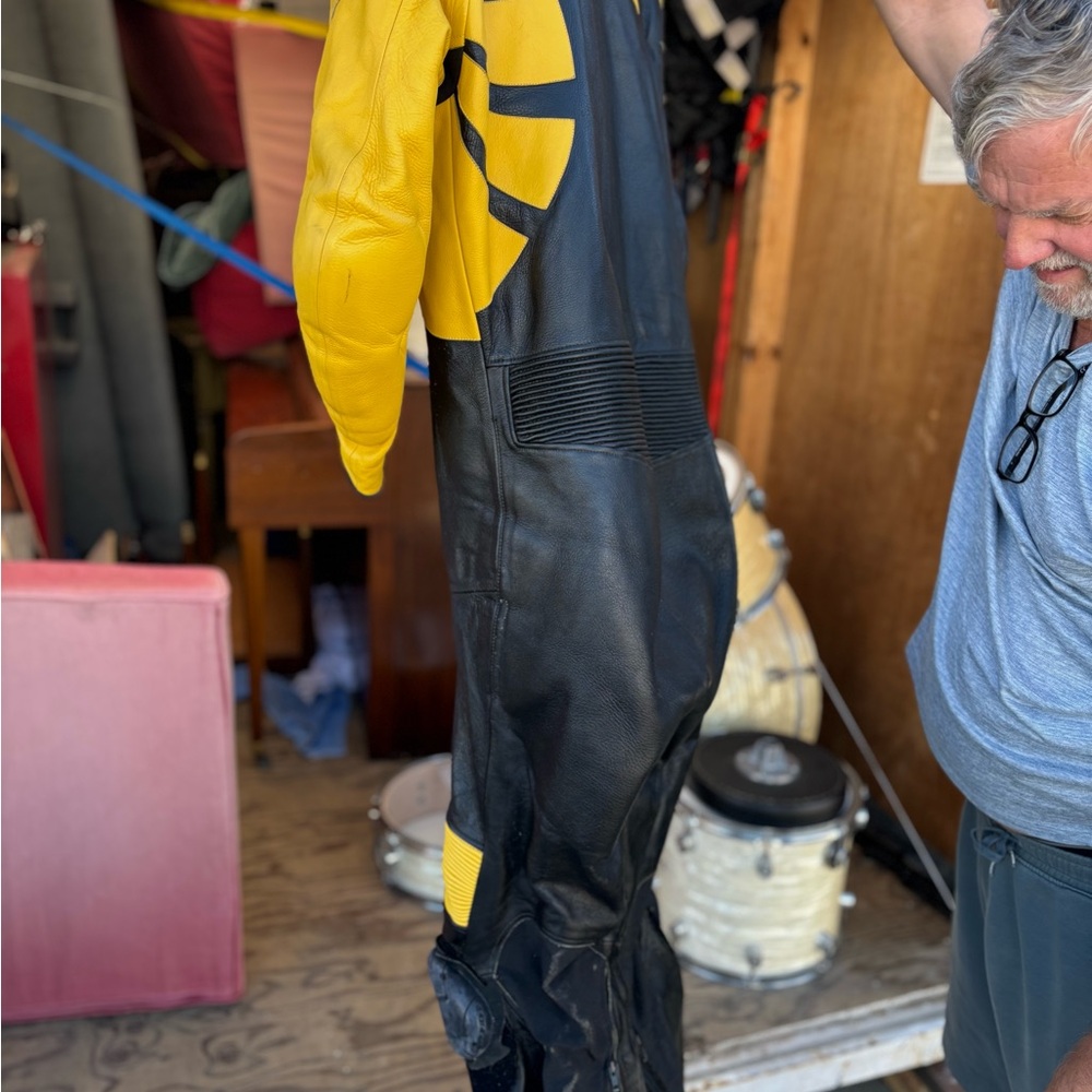 Zooni motorcycle suit - Picture 5 of 7